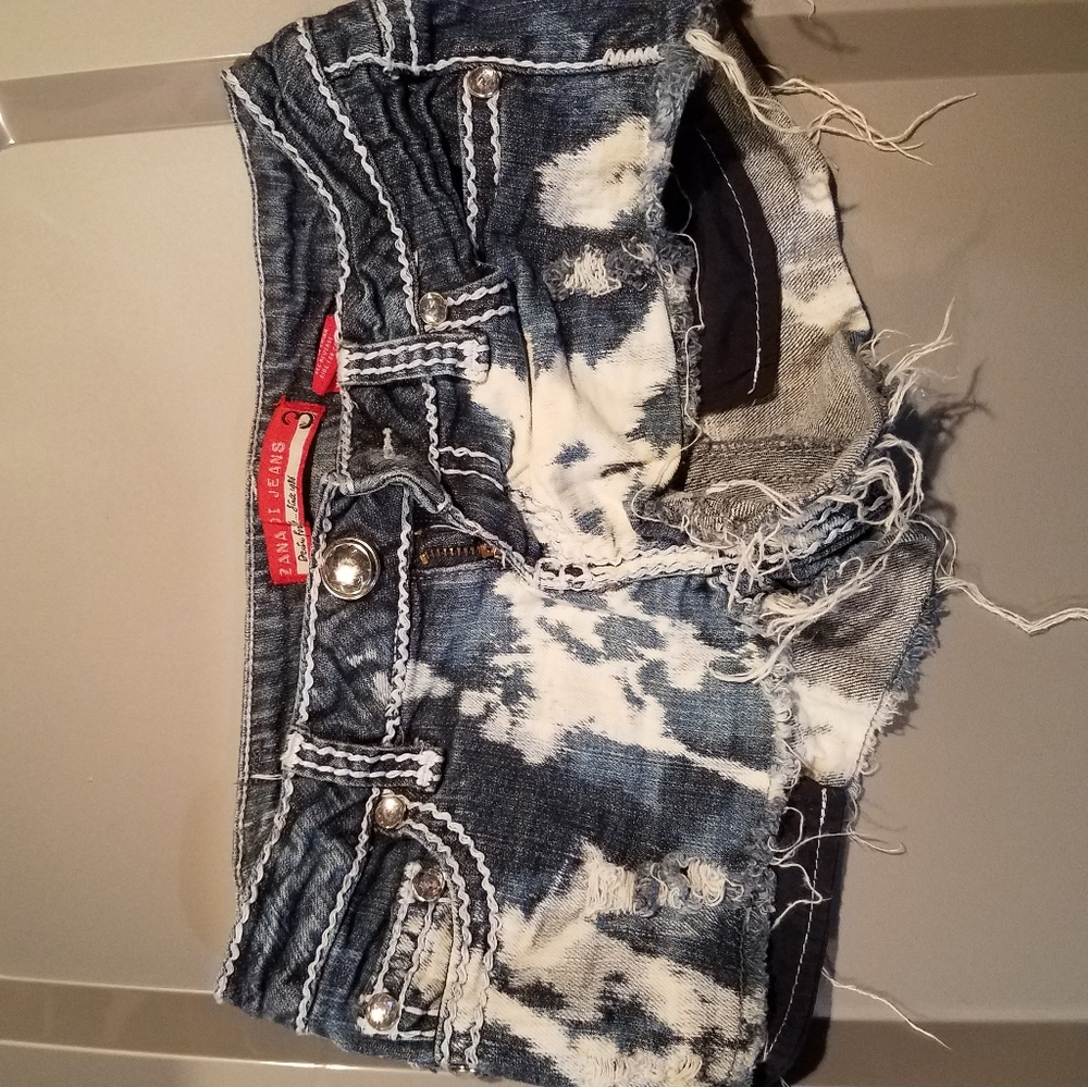 Shorts-Junior Size 3